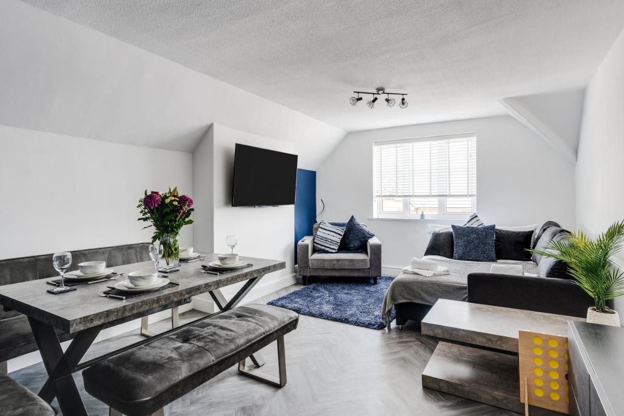 St David'S - Stylish 2 Bed Apartment, Free Parking, Close To Beach Lytham St Annes Dış mekan fotoğraf